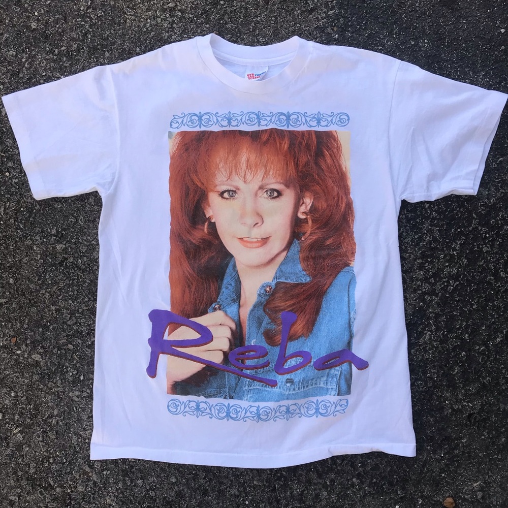 90s Reba Graphic Tee !